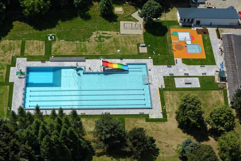 Luftbild Freibad Luftbild Freibad